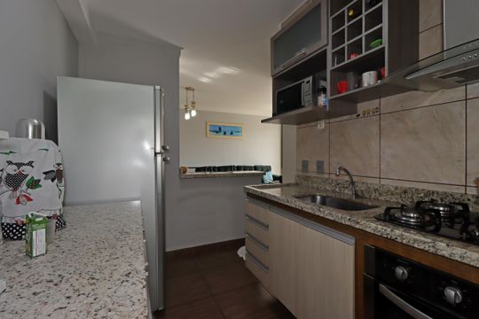 Cozinha de apartamento à venda com 2 quartos, 50m² em Parque Erasmo Assunção, Santo André