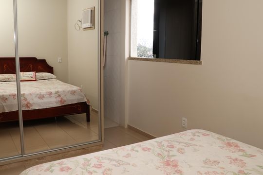 Apartamento à venda com 2 quartos, 72m² em Jardim Goiás, Goiânia