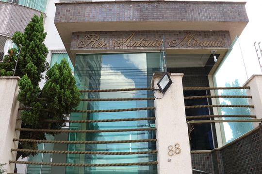 Apartamento à venda com 2 quartos, 72m² em Jardim Goiás, Goiânia