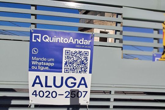 Plaquinha de casa para alugar com 2 quartos, 100m² em Lapa, São Paulo