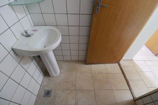 Banheiro  de apartamento para alugar com 2 quartos, 50m² em Ipiranga, Ribeirão Preto