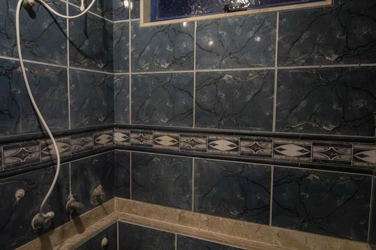 Banheiro de apartamento para alugar com 2 quartos, 120m² em Parada Quarenta, São Gonçalo