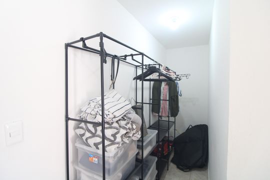 Closet de casa à venda com 2 quartos, 150m² em Conjunto Habitacional Brigadeiro Faria Lima, São Paulo