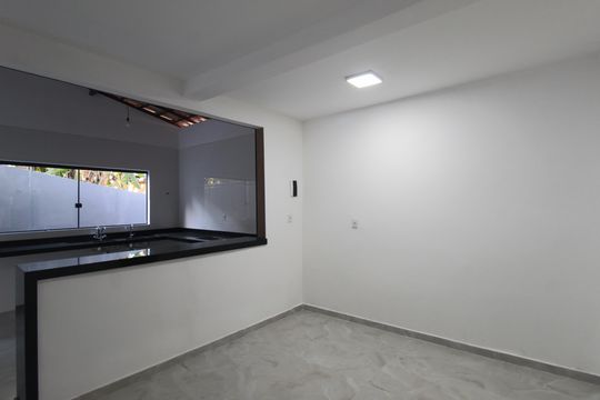Sala de casa à venda com 3 quartos, 360m² em Céu Anil (justinópolis), Belo Horizonte