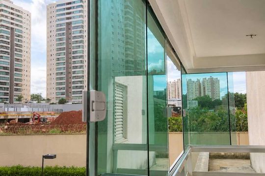 Varanda de apartamento para alugar com 2 quartos, 101m² em Village Veneza, Goiânia