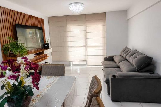 Sala de apartamento para alugar com 2 quartos, 101m² em Village Veneza, Goiânia