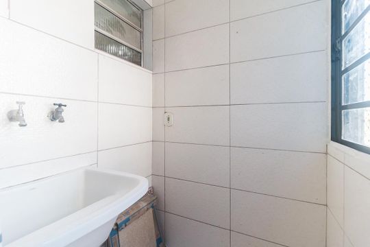 Área de Serviço de apartamento para alugar com 2 quartos, 49m² em Vila Perracini, Poá