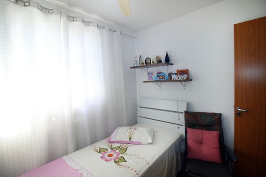 Quarto 1 de apartamento à venda com 2 quartos, 50m² em Parada de Lucas, Rio de Janeiro