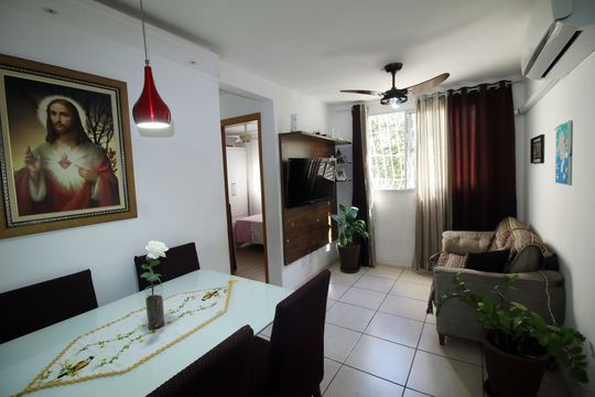 Apartamento à venda com 2 quartos, 50m² em Parada de Lucas, Rio de Janeiro