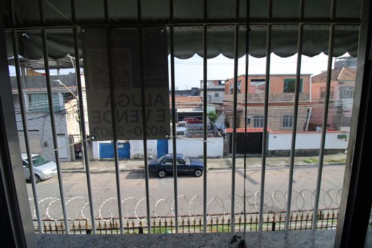 Placa de apartamento para alugar com 1 quarto, 43m² em Ramos, Rio de Janeiro