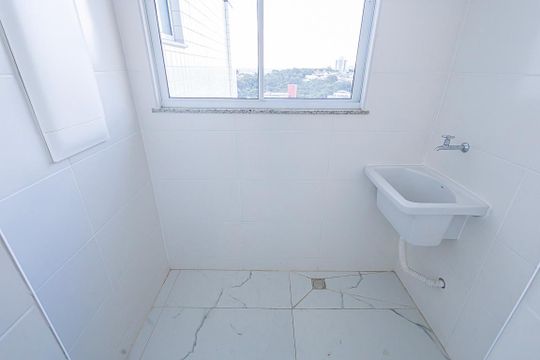 area de serviço de apartamento para alugar com 3 quartos, 74m² em Manacás, Belo Horizonte