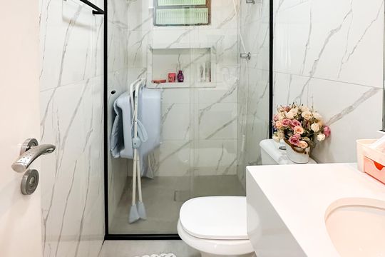 Banheiro Social de apartamento à venda com 2 quartos, 48m² em Baeta Neves, São Bernardo do Campo