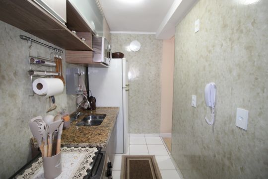Cozinha de apartamento para alugar com 3 quartos, 70m² em Vila Brasil, São Paulo