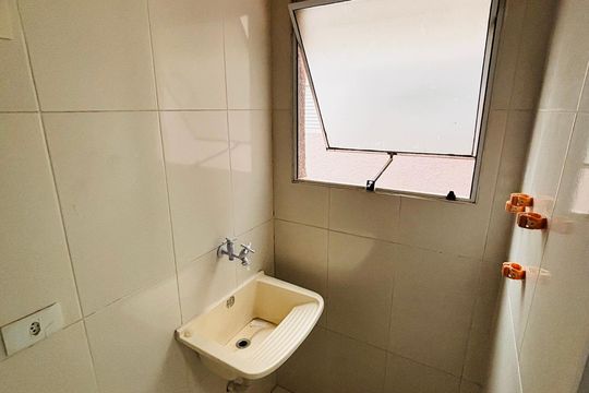Lavanderia de apartamento à venda com 2 quartos, 54m² em Chácaras São Luís, Barueri