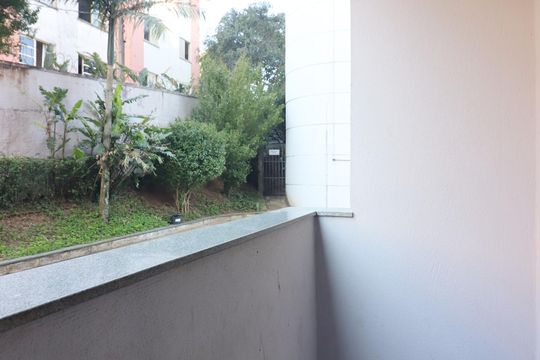 Sala Sacada  de apartamento à venda com 3 quartos, 61m² em Jardim Santo André, Santo André
