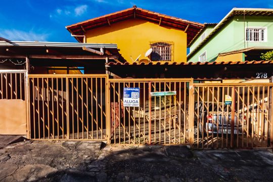 Casa para alugar com 3 quartos, 78m² em Santa Monica, Belo Horizonte