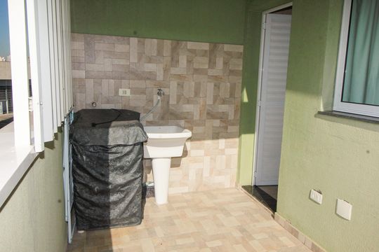 Área de Serviço de apartamento para alugar com 1 quarto, 71m² em Vila Sao Pedro, Santo André