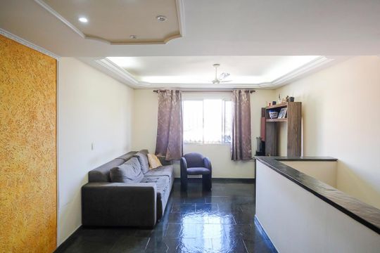 Sala de casa à venda com 3 quartos, 188m² em Nova Gerti, São Caetano do Sul