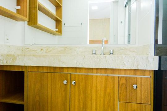 Banheiro da Suíte de apartamento à venda com 3 quartos, 82m² em Gopouva, Guarulhos