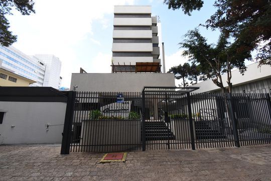 Fachada de apartamento à venda com 1 quarto, 61m² em Batel, Curitiba