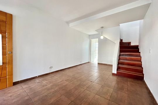 Casa de Condomínio para alugar com 2 quartos, 65m² em Americanópolis, São Paulo