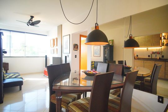 Sala de apartamento à venda com 2 quartos, 62m² em Morro do Espelho, São Leopoldo