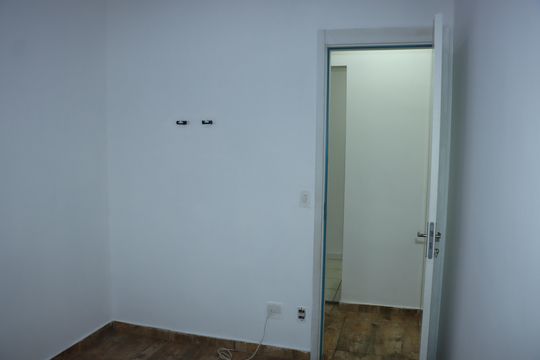 Apartamento para alugar com 2 quartos, 42m² em Petrópolis, Cotia