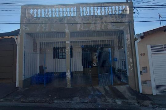Fachada de casa à venda com 3 quartos, 139m² em Vila Sonia, São Paulo