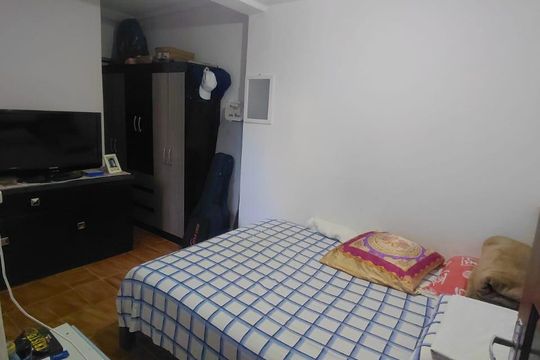 Quarto de casa à venda com 3 quartos, 139m² em Vila Sonia, São Paulo