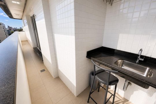 Varanda da Studio de apartamento para alugar com 1 quarto, 75m² em Mont’Serrat, Porto Alegre