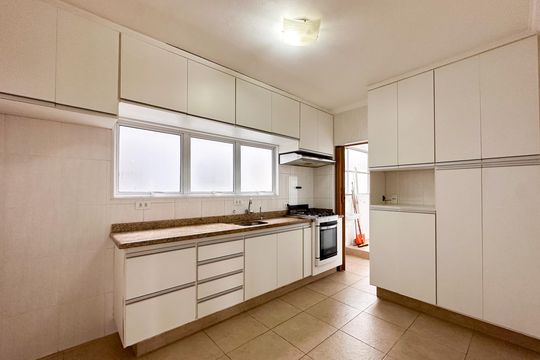 Cozinha de apartamento para alugar com 3 quartos, 110m² em Centro, São Bernardo do Campo