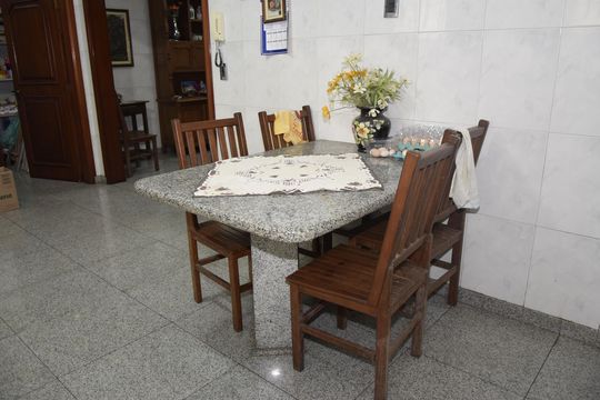 Cozinha de casa para alugar com 6 quartos, 800m² em Chácaras Uirapuru, Embu das Artes