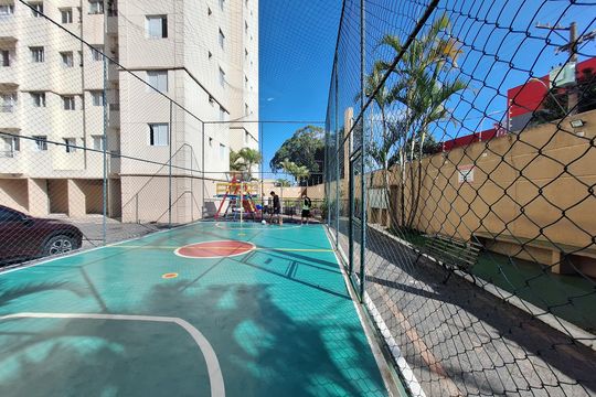 Quadra de apartamento à venda com 2 quartos, 48m² em Vila Palmares, Santo André