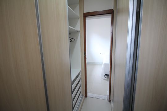 Closet da Suíte de casa para alugar com 4 quartos, 314m² em Tirol, Contagem