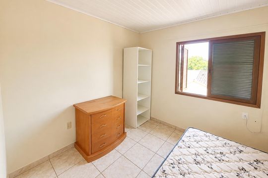 Sala/Quarto de apartamento para alugar com 1 quarto, 50m² em Vila Monte Carlo, Cachoeirinha