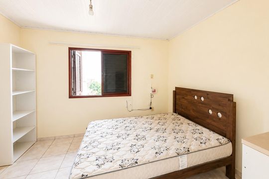 Sala/Quarto de apartamento para alugar com 1 quarto, 50m² em Vila Monte Carlo, Cachoeirinha