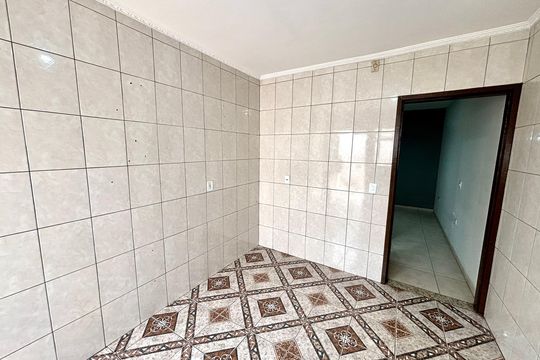 Cozinha  de casa à venda com 2 quartos, 90m² em Jardim Ponte Rasa, São Paulo