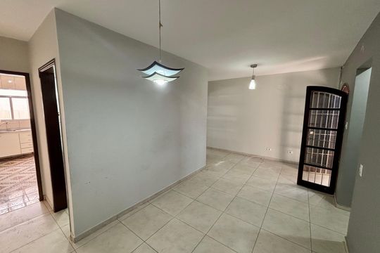 Sala de casa à venda com 2 quartos, 90m² em Jardim Ponte Rasa, São Paulo