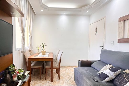 Sala de apartamento à venda com 2 quartos, 56m² em Ferrazópolis, São Bernardo do Campo