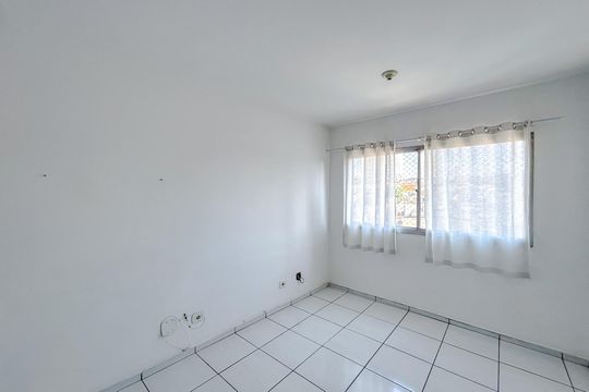 Sala de apartamento para alugar com 1 quarto, 42m² em Vila Carrão, São Paulo