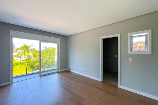 Quarto 1 de casa de condomínio para alugar com 3 quartos, 242m² em Distrito Industrial, Cachoeirinha