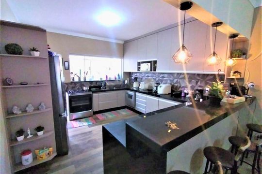 Cozinha de casa para alugar com 3 quartos, 272m² em Jardim Chapadão, Campinas
