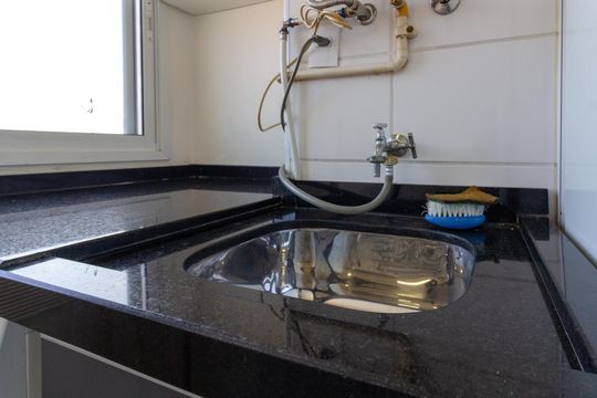 Cozinha e Área de Serviço de apartamento para alugar com 2 quartos, 43m² em Vila Galvão, Guarulhos