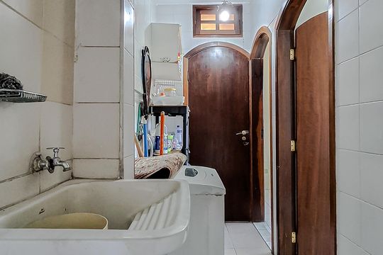 Área de Serviço de casa à venda com 4 quartos, 150m² em Jardim da Gloria, São Paulo
