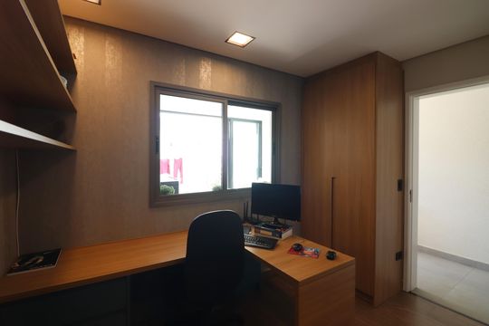Escritório de casa à venda com 3 quartos, 232m² em Bairro Assunção, São Bernardo do Campo