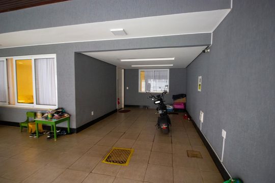 Casa à venda com 4 quartos, 359m² em Conjunto 9, Brasília