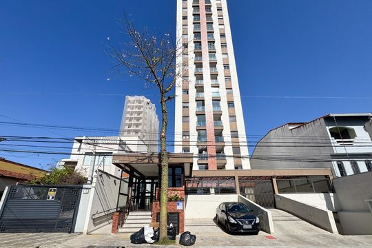 Fachada de apartamento para alugar com 2 quartos, 54m² em Baeta Neves, São Bernardo do Campo