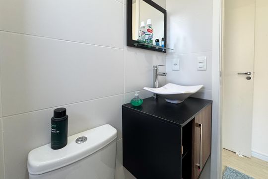 Banheiro - Suíte  de apartamento para alugar com 2 quartos, 54m² em Baeta Neves, São Bernardo do Campo
