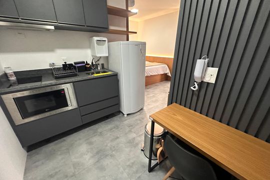 Cozinha de kitnet/studio para alugar com 1 quarto, 32m² em Santo Amaro, São Paulo