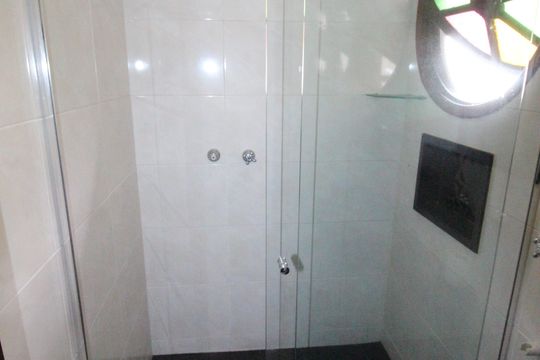 Banheiro de casa para alugar com 4 quartos, 217m² em Jardim Bela Vista, São José dos Campos